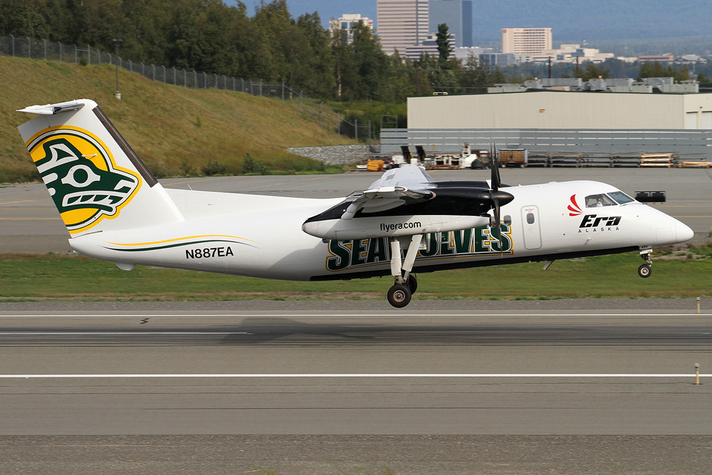 Dash8-100.jpg