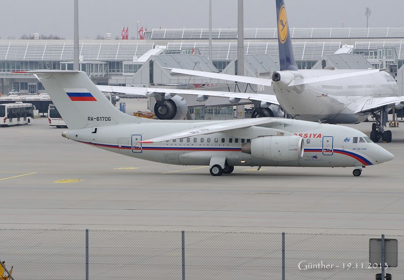 comp_RA-61706-a.jpg