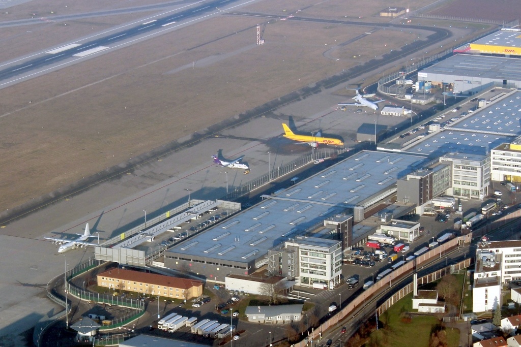 Cargo Center
