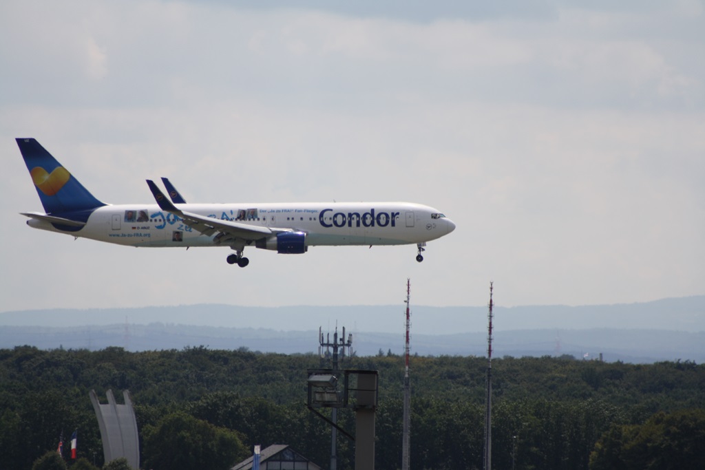 Condor 767-300 D-ABUZ "Ja zu FRA"