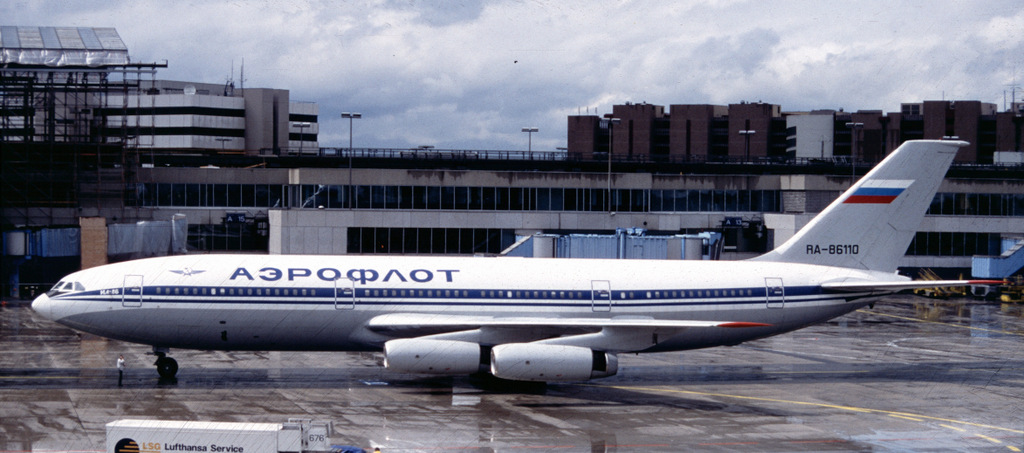 RA-86110.jpg