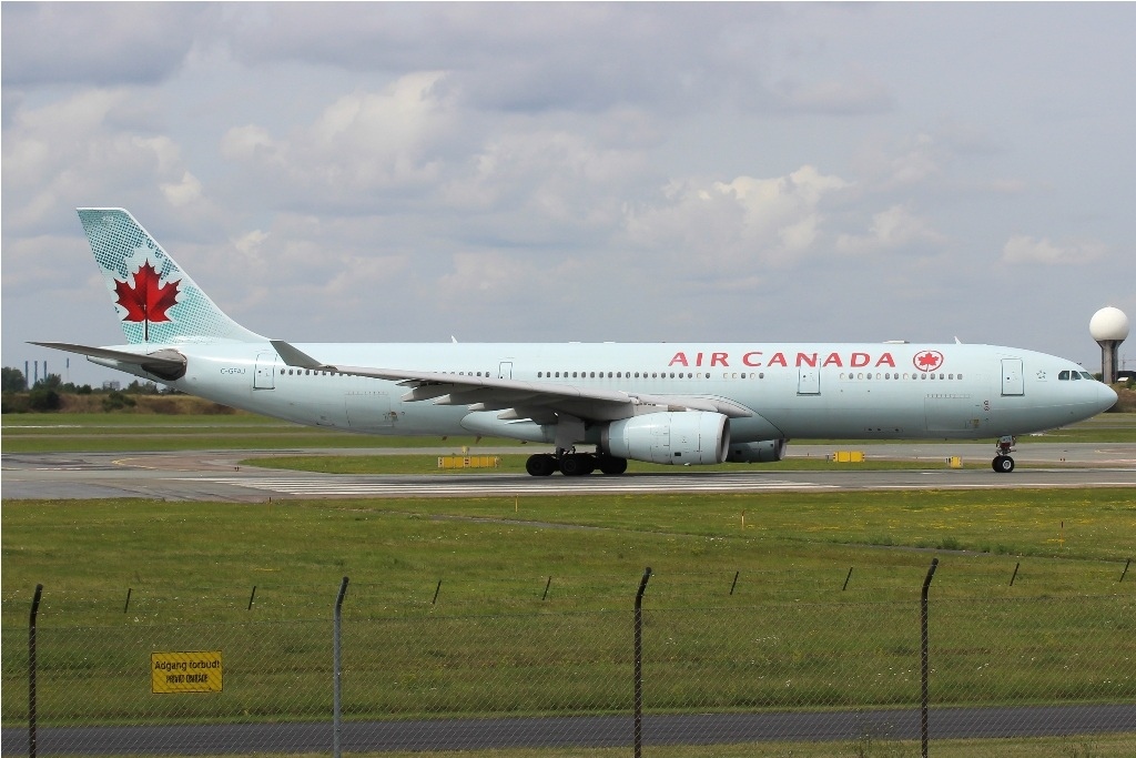 Air Canada Airbus A330-343X<br />C-GFAJ