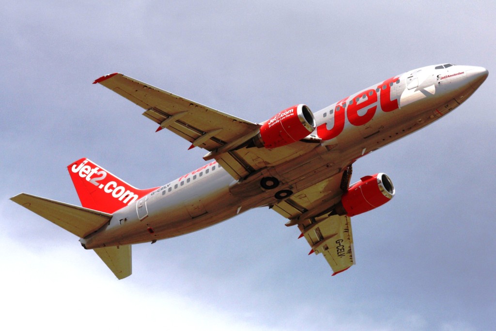 Jet2 G-CELV B737-300