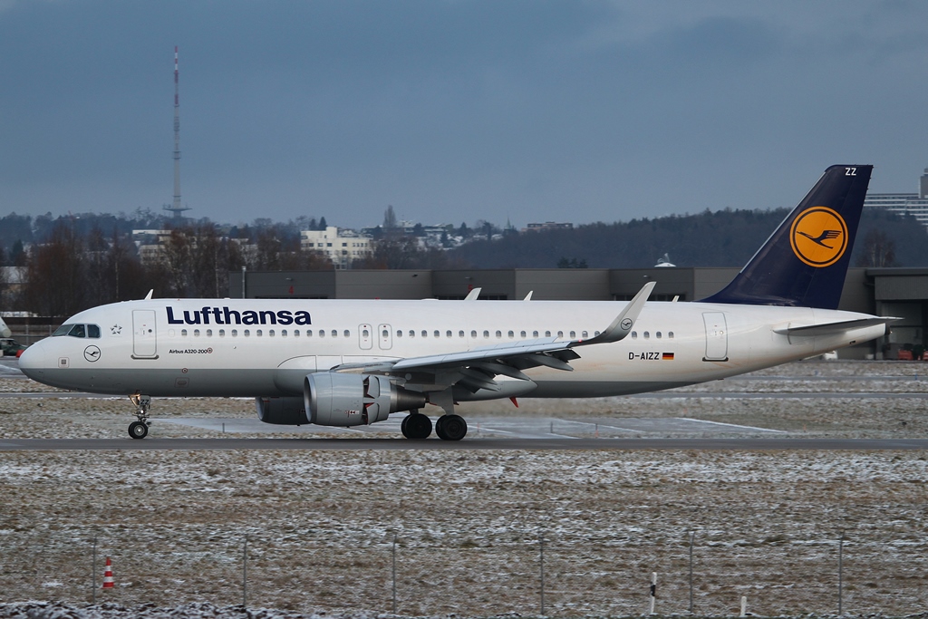Lufthansa Airbus A320-214 D-AIZZ