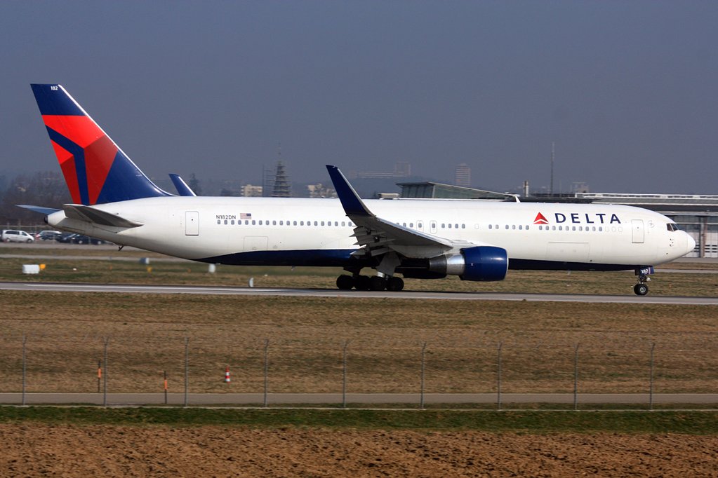 N182DN, Delta Airlines, B767-332
