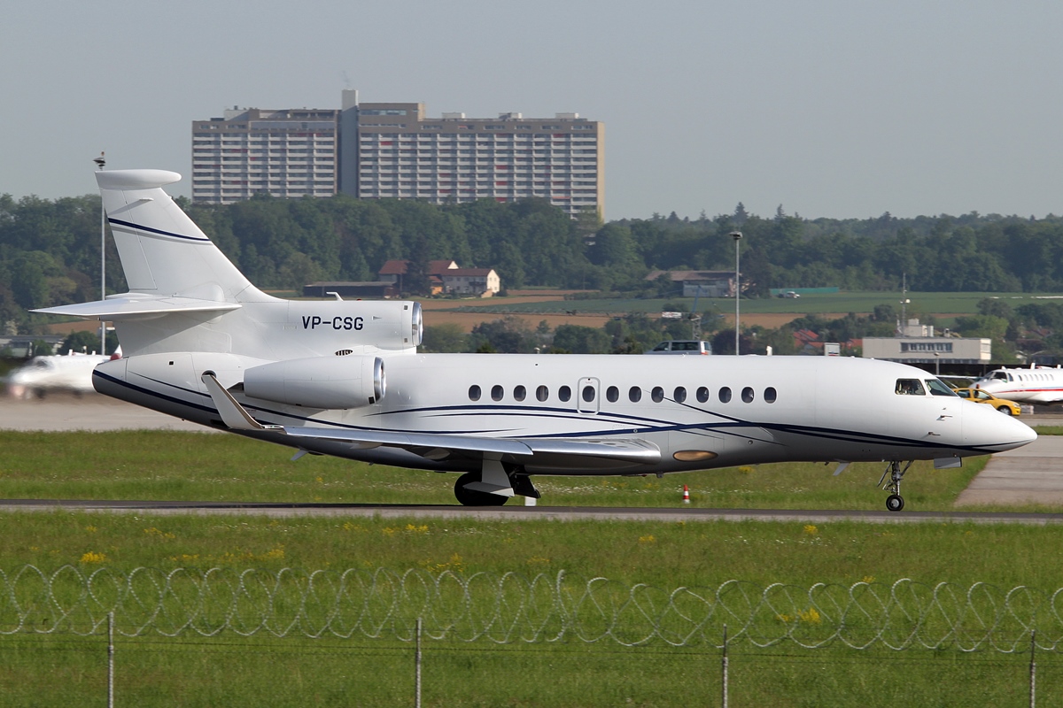 VW Air Services Dassault Falcon 7X VP-CSG