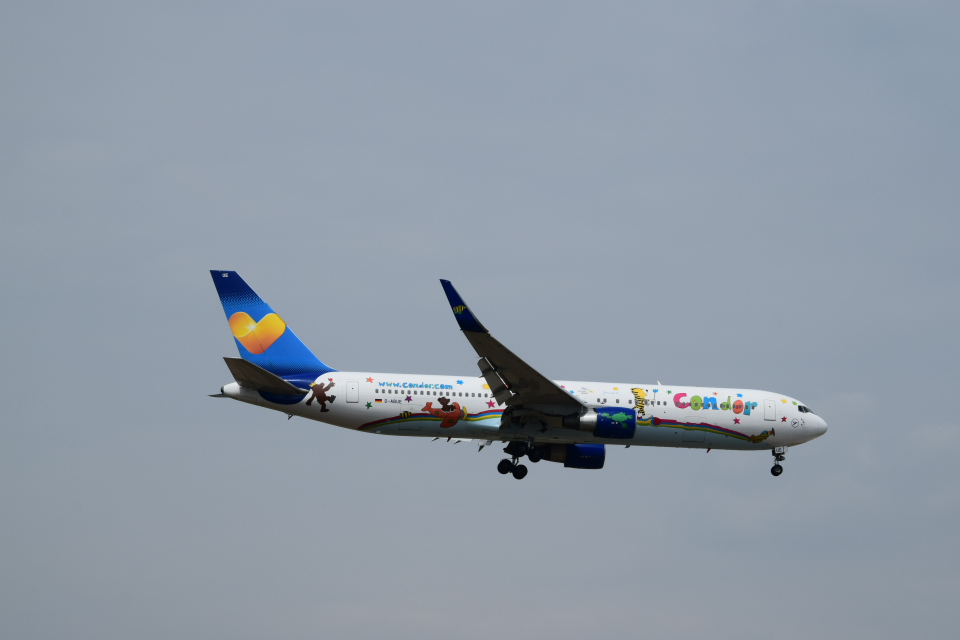 D-ABUE Boeing 767 Condor / Janosch