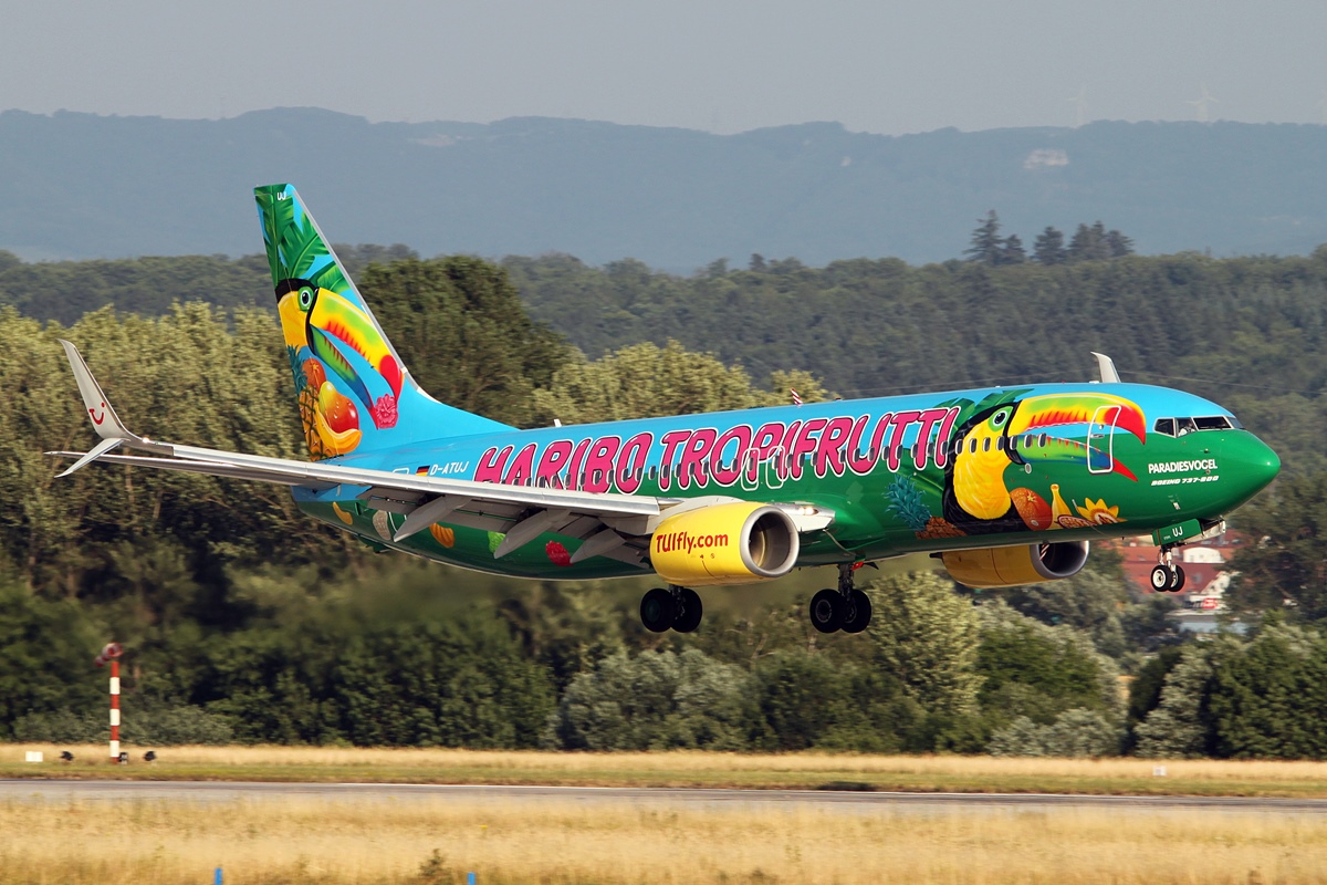 TUIfly Boeing 737-8K5 D-ATUJ