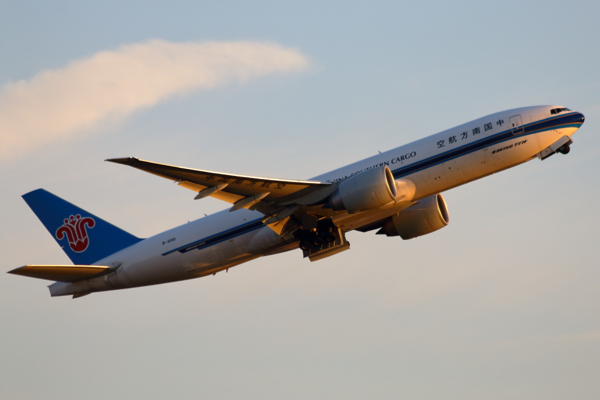 B-2010 - China Southern Cargo - B777-F1B.JPG