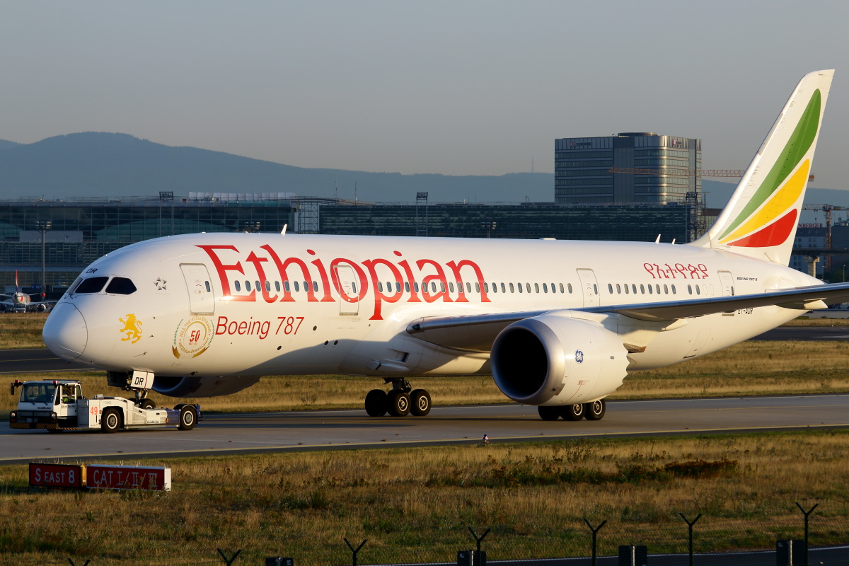 ET-AOR - Ethiopian Airlines - B787-8.JPG