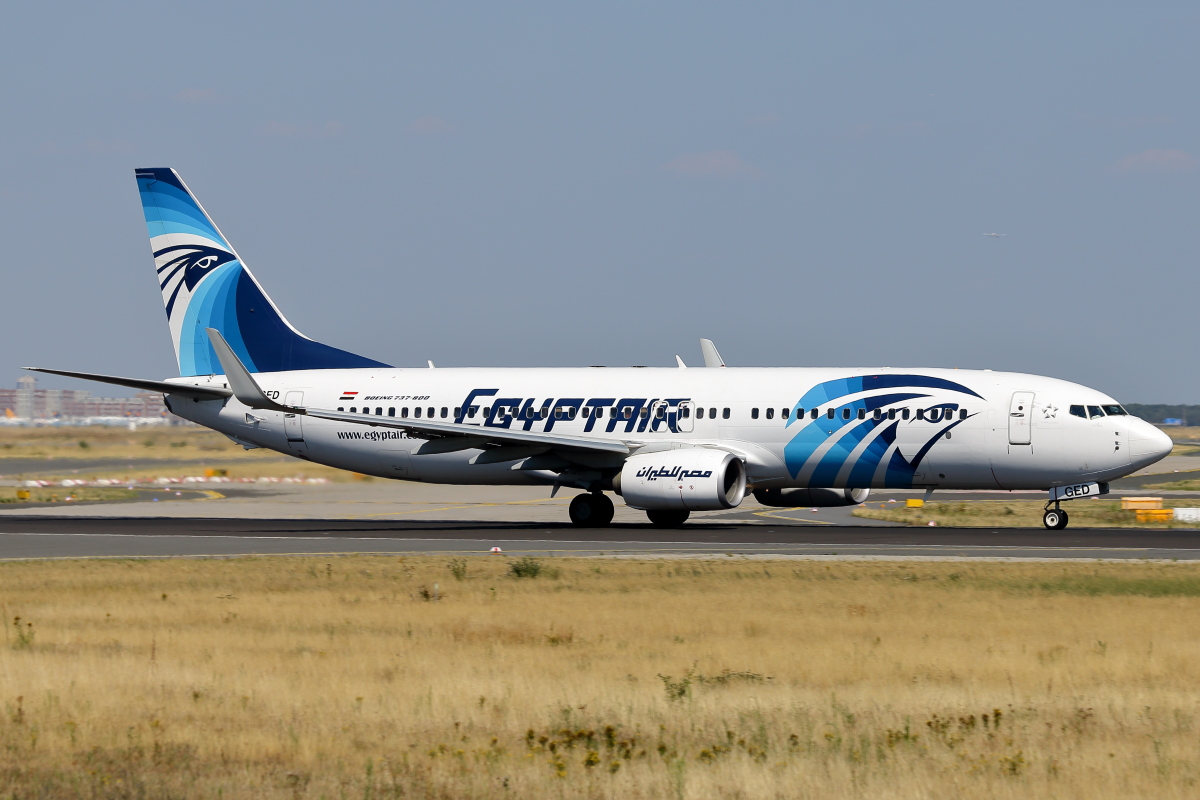 SU-GED - Egyptair - B737-866.JPG