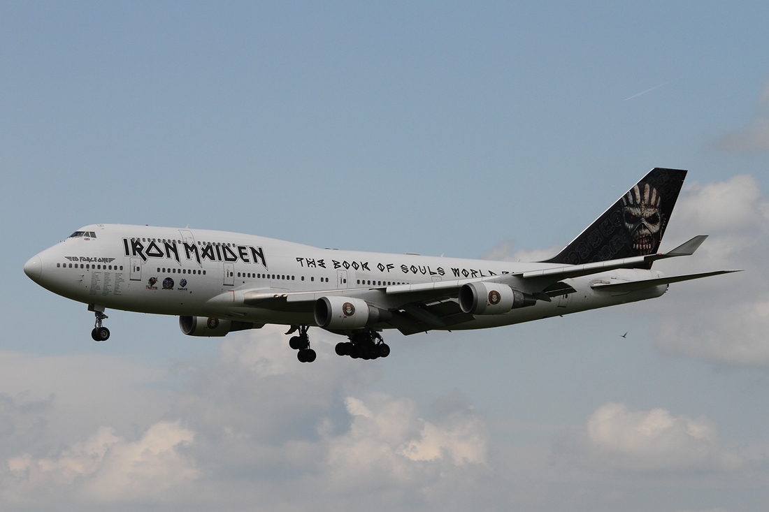 Air Atlanta Icelandic Boeing 747-428 TF-AAK
