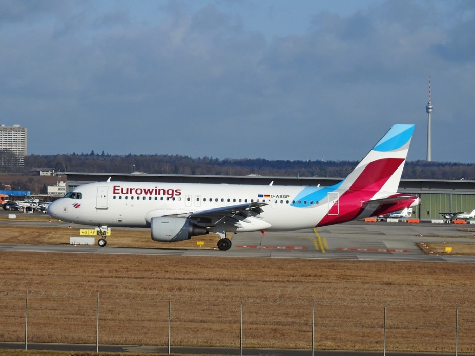 Mein Erster! :lol: <br />Eurowings <br />Airbus A319-112<br />D-ABGP (c/n 3728)