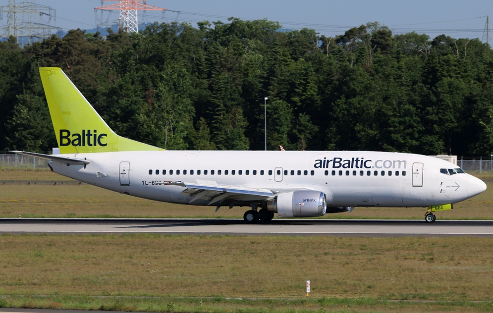 Air Baltic B737-300 YL-BBS