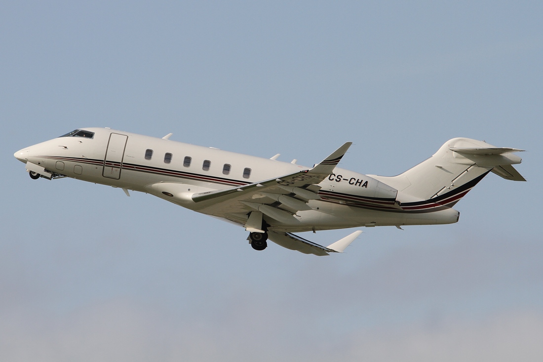 NetJets Europe  Bombardier BD-100-1A10 Challenger 350 CS-CHA