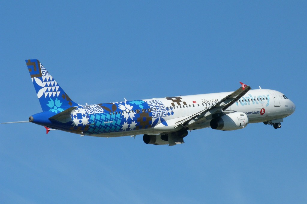 TC-JRG.    Airbus 321
