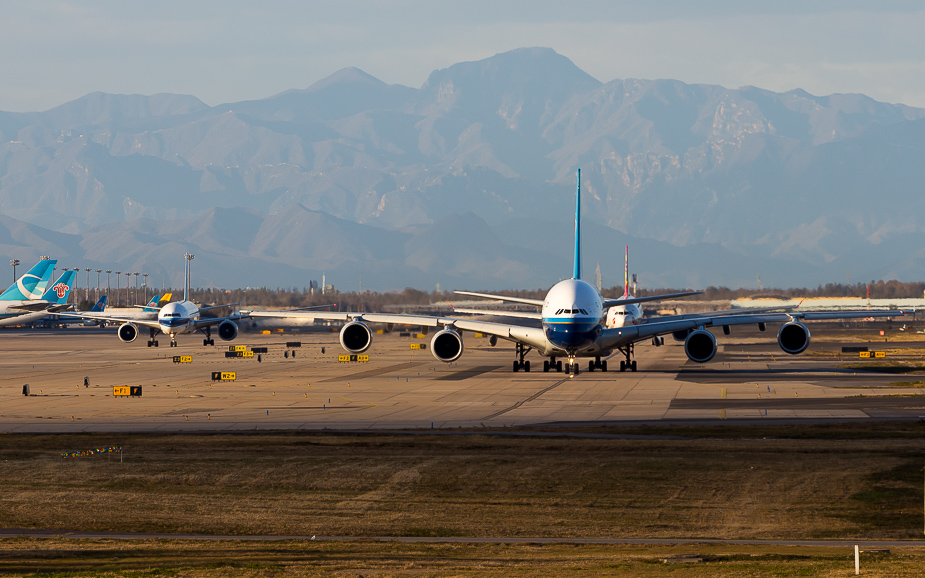20161107_0715_b-6138_china-southern_a380.jpg