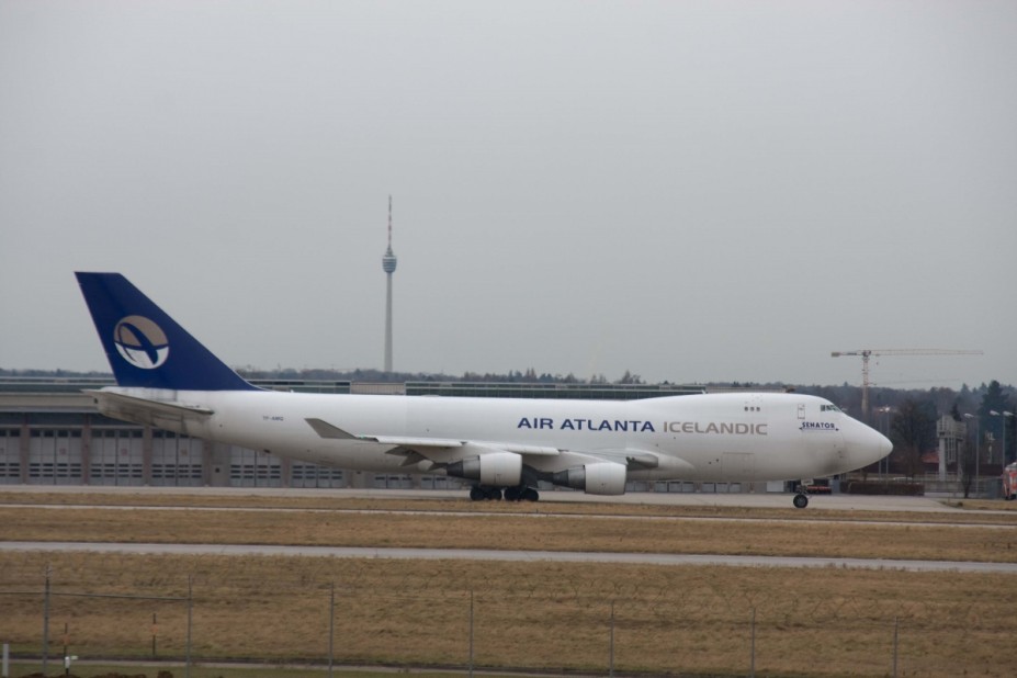 IMG_0073.jpg (408.32 KiB) 1786 mal betrachtet Air Atlanta Icelandic - Boeing 747-400F REG. TF-AMQ