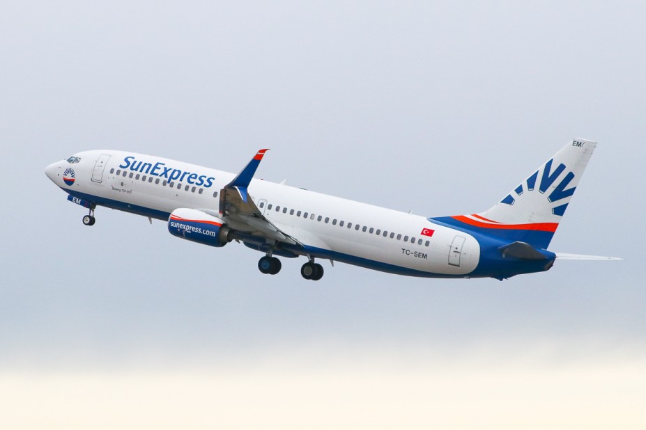 IMG_6731.jpg (596.07 KiB) 1481 mal betrachtet SunExpress / Boeing 737-8HC / TC-SEM