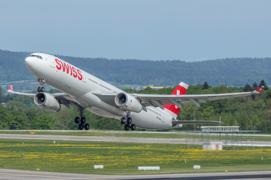 IMG_8581.jpg (523.57 KiB) 2062 mal betrachtet Swiss Airbus A330-343 HB-JHN