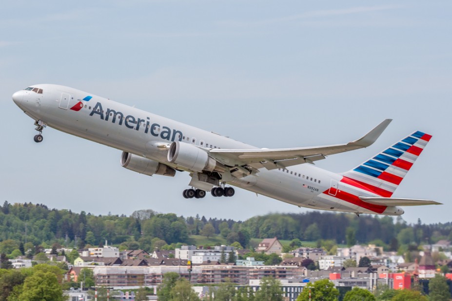 IMG_9120.jpg (464.21 KiB) 2070 mal betrachtet American Airlines Boeing 767-323(ER) N392AN