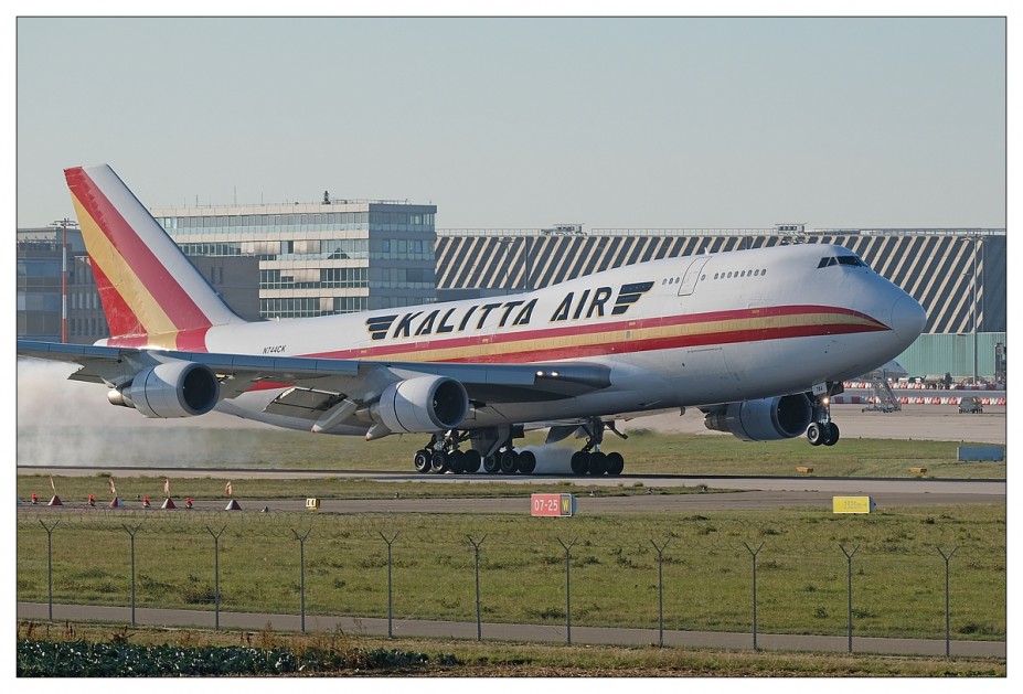 EDDS20181010-01.jpg (441.72 KiB) 2079 mal betrachtet N744CK // Kalitta Air // Boeing 747-446(BCF)
