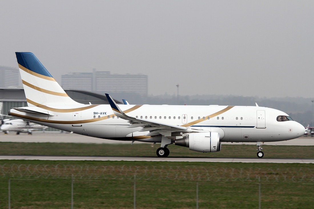 Comlux Aviation Malta Airbus A319-115(CJ)  9H-AVK