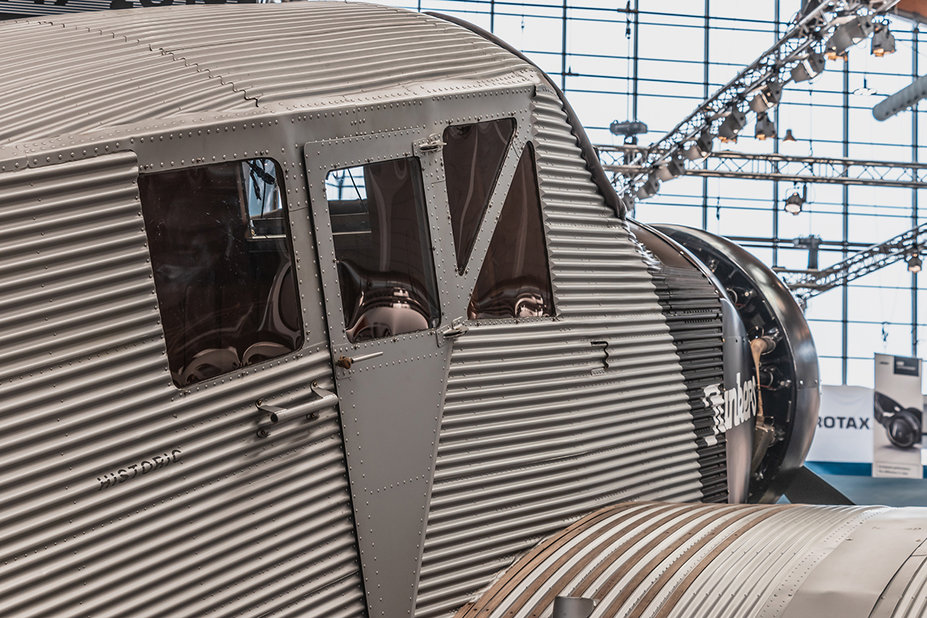 IMG_9754.jpg (614.24 KiB) 2290 mal betrachtet Junkers F-13