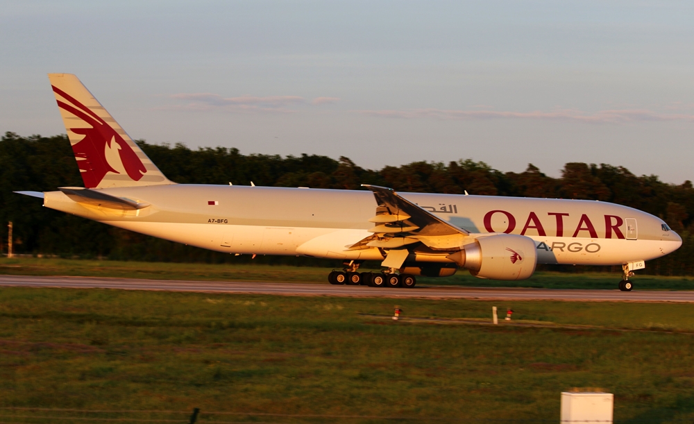 A7-BFG Qatar Airways Cargo Boeing 777-FDZ