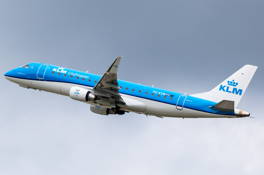 KLM Cityhopper / OH-EXW / Embraer 170-200STD