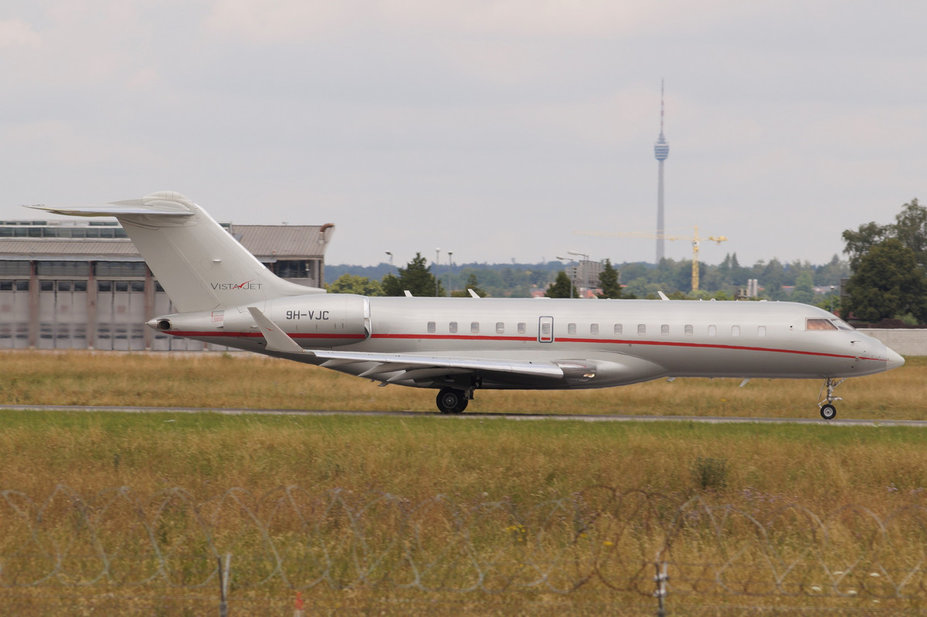 9H-KJC  Bombardier Global 6000  Vista Jet