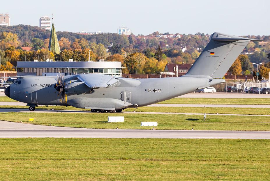 IMG_5335-2.jpg (729.47 KiB) 6677 mal betrachtet Germany Air Force / 54-08 / Airbus A400M
