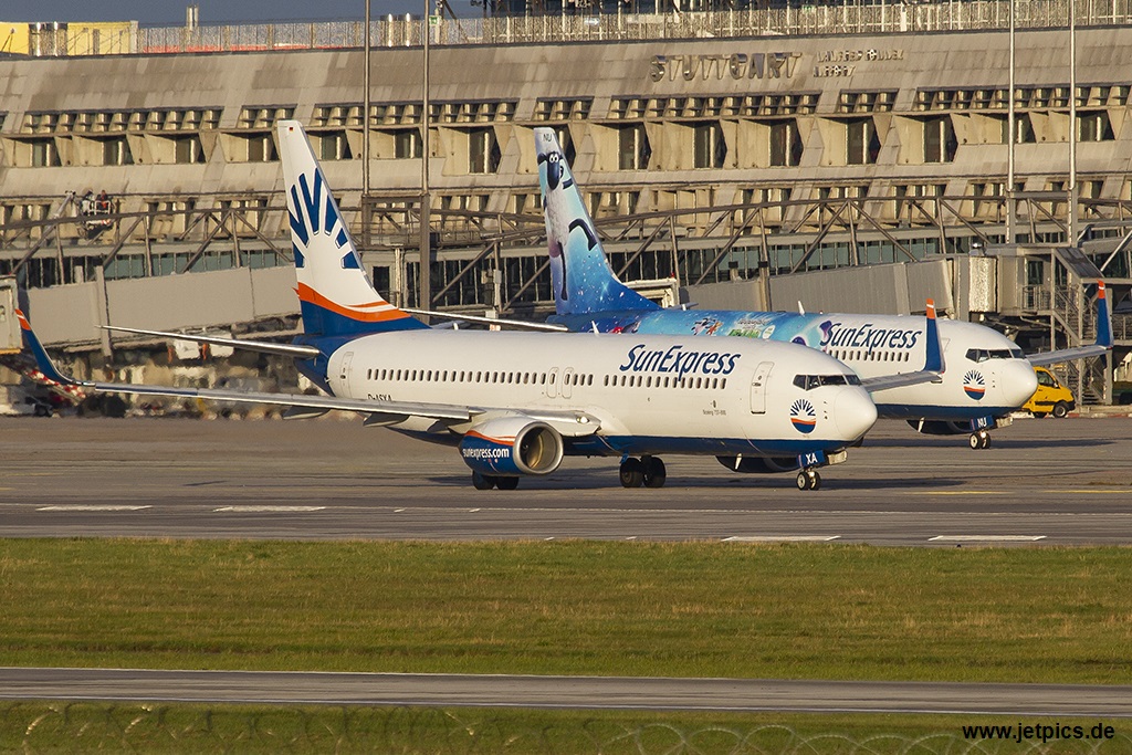 D-ASXA181019.jpg
