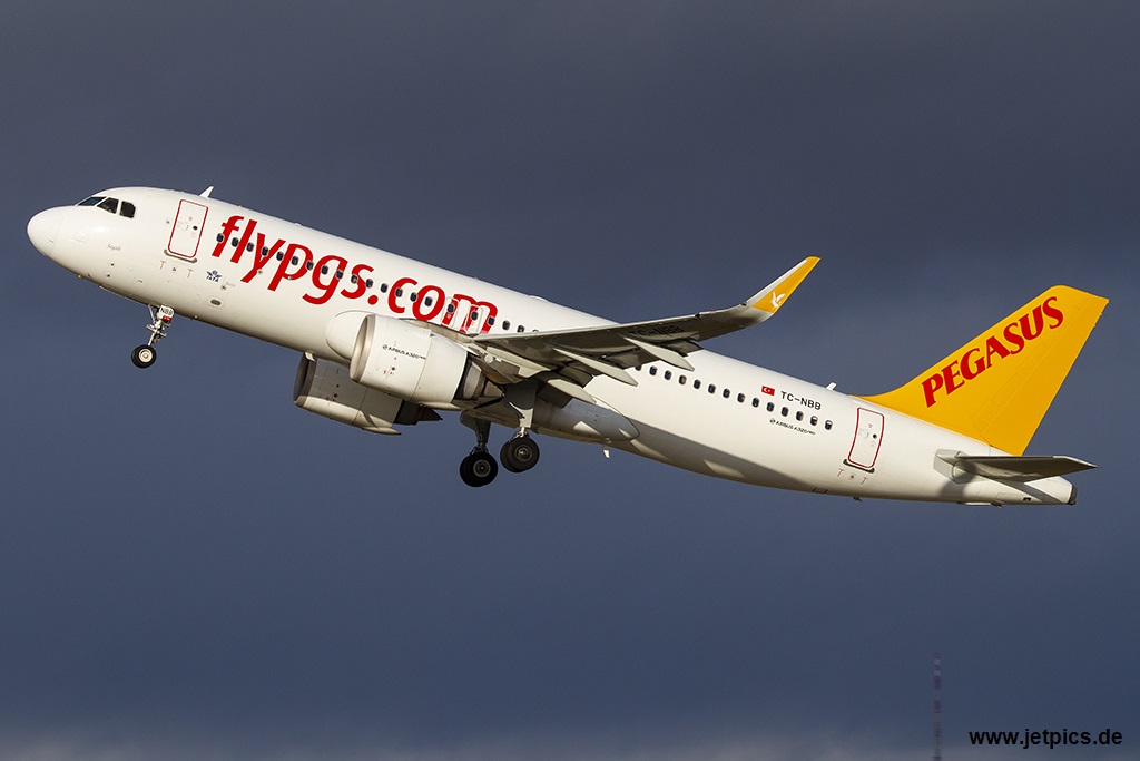 TC-NBB141219.jpg