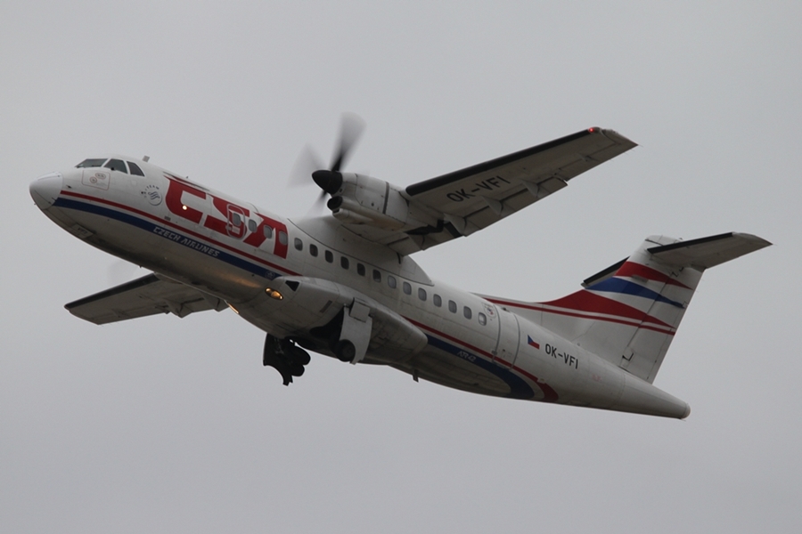 Czech Airlines (CSA) Aerospatiale ATR-42-320 OK-VFI