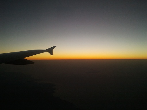 Rückflug um 5:00 Uhr um 1:00 Uhr hieß es Aufstehen...<br /><br />diesmal extra wegen dem Sonnenaufgang Sitzplatz 24F gewählt :P