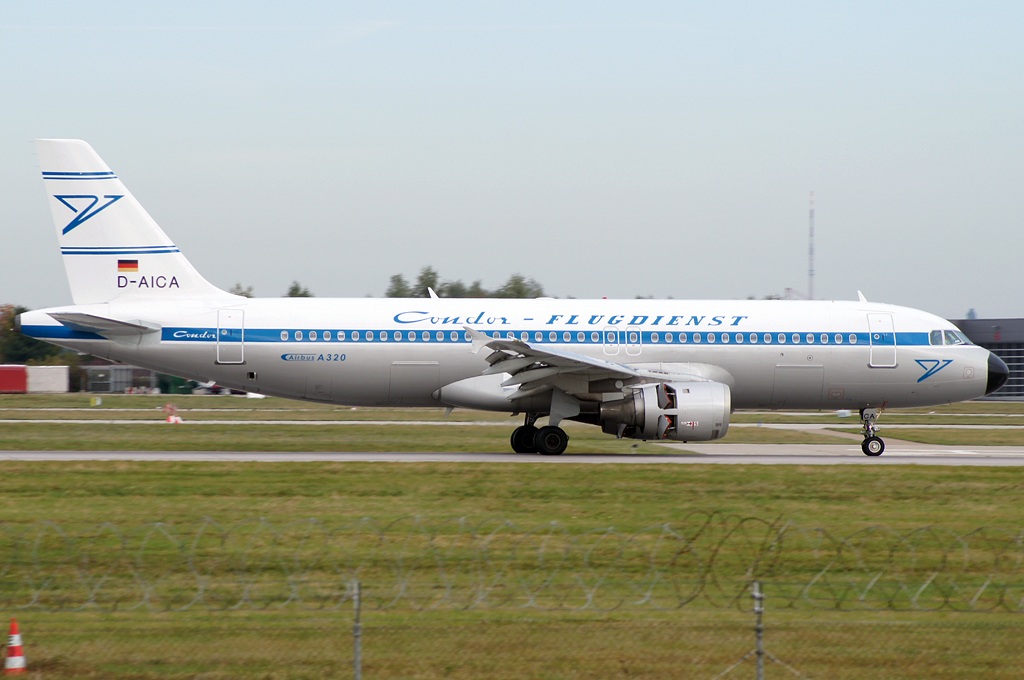 Condor 320 D-AICA
