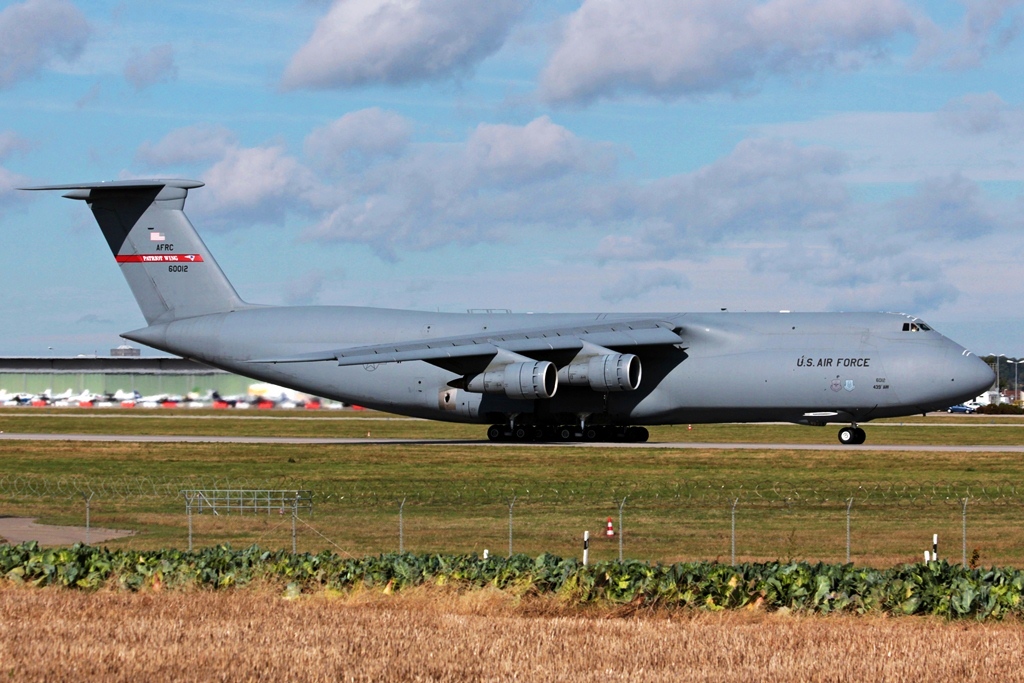 86-0012  C-5B Galaxy  US Air Force.JPG