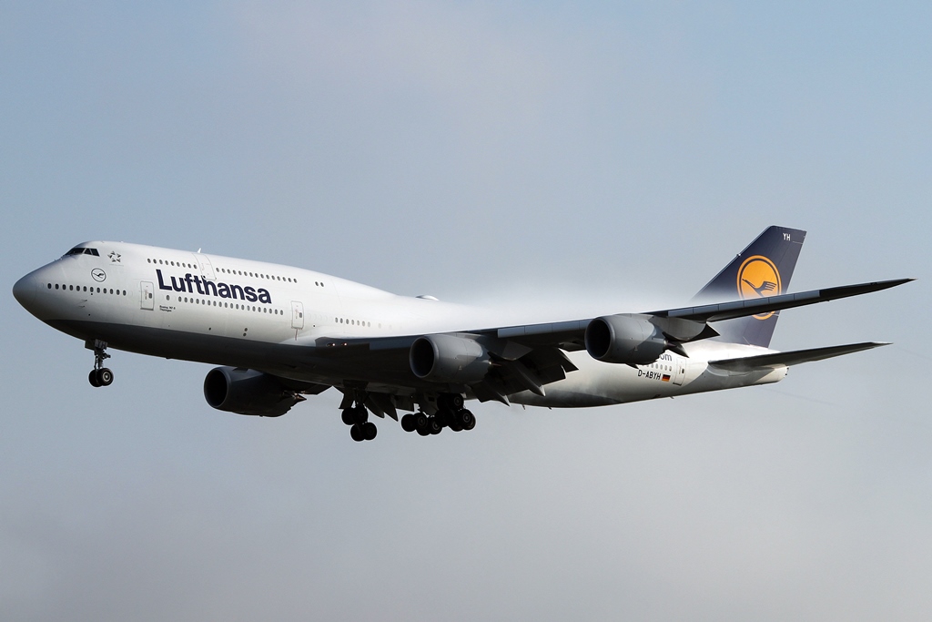 Lufthansa Boeing 747-830 D-ABYH