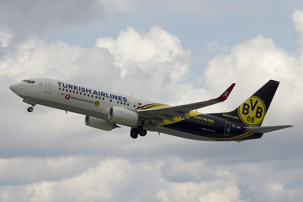 Turkish Airlines Boeing 737-8F2 - TC-JHU "BVB"