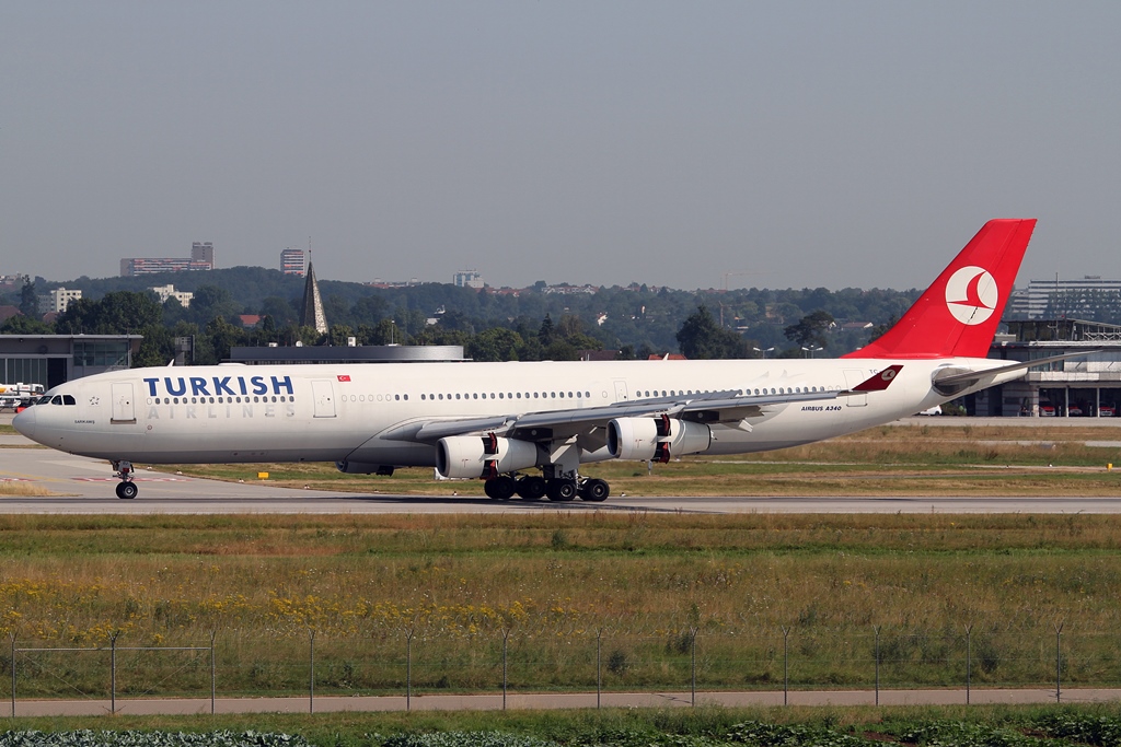 Turkish Airlines Airbus A340-311 TC-JDJ