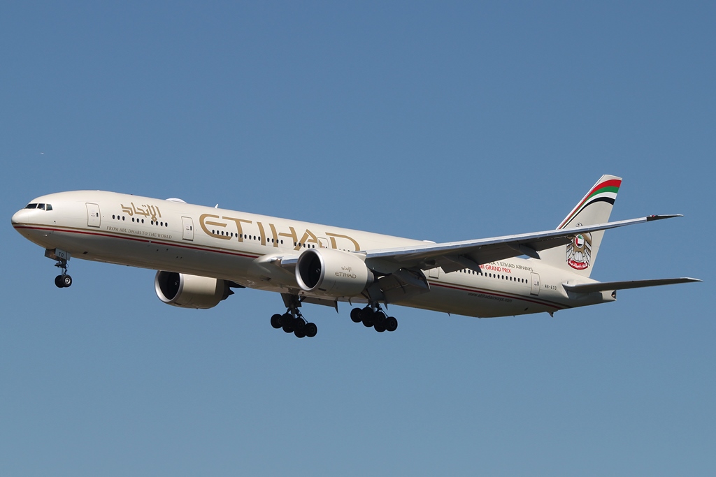Etihad Airways Boeing 777-3FXER A6-ETO